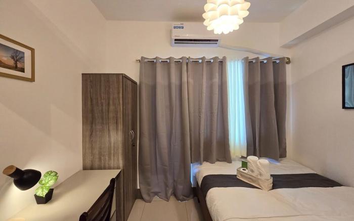 Condotel 1BR Unit w/ Balcony FAME Residences #FM21