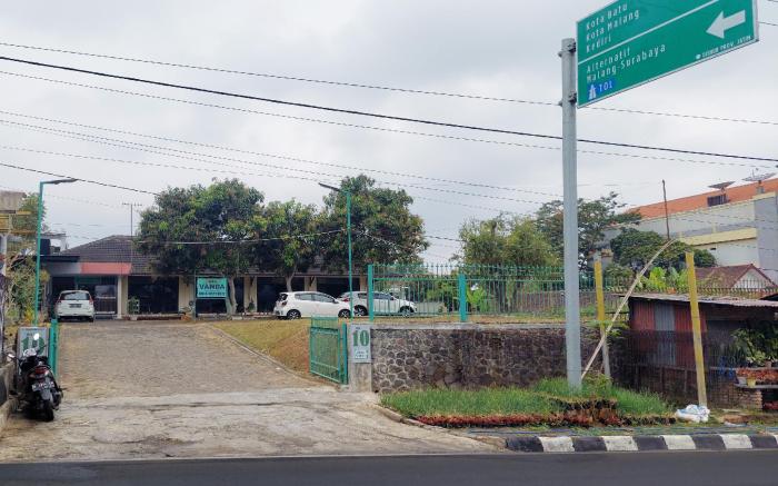 Vanda Villa Batu