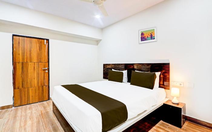 Hotel O RB @ KOMPALLY