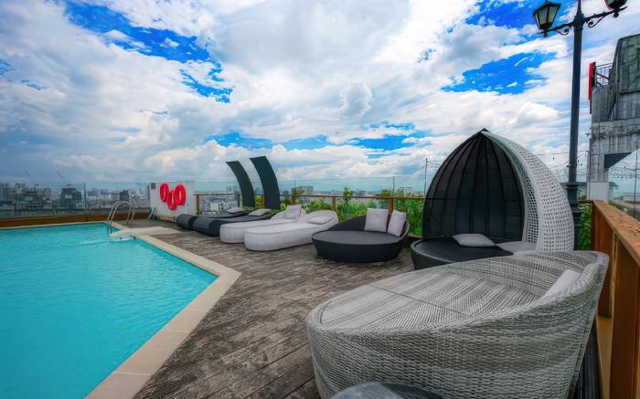 PROMO Luxury Apartment  Pool Gym Netflix