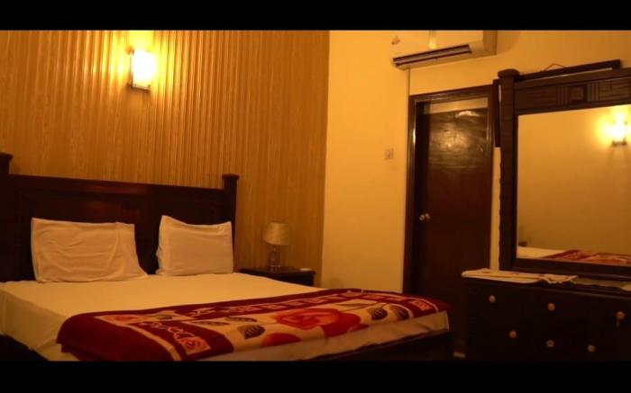 castle inn guest house