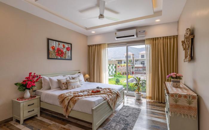 ELIVAAS 2 BHK Villa with Pool -  Heaven in Hills 