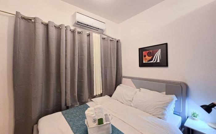 Condotel 1BR Unit w/ Balcony FAME Residences #FM23