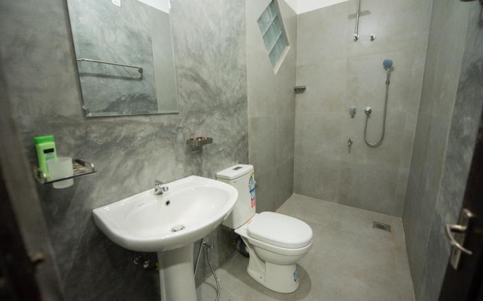 Stay in a quiet, calm place with green environment