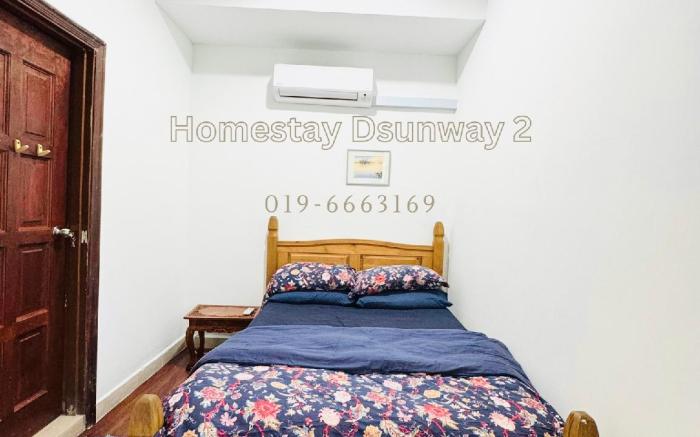 Spacious 5 Bedroom Double Storey House