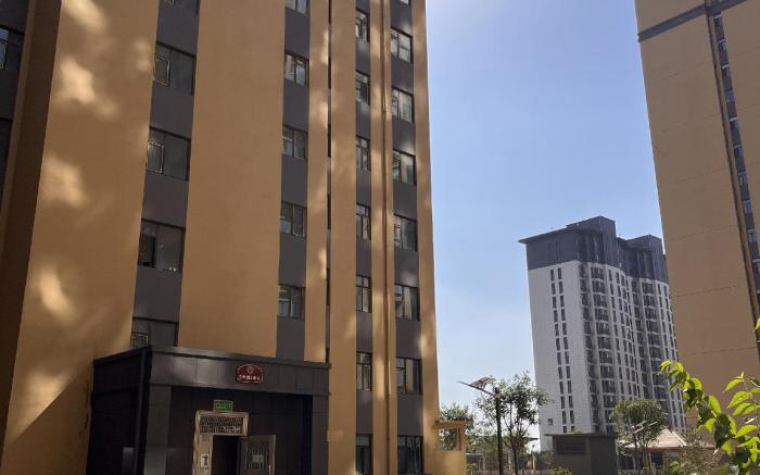 Hanting Hotel Taiyuan Xugou Middle School