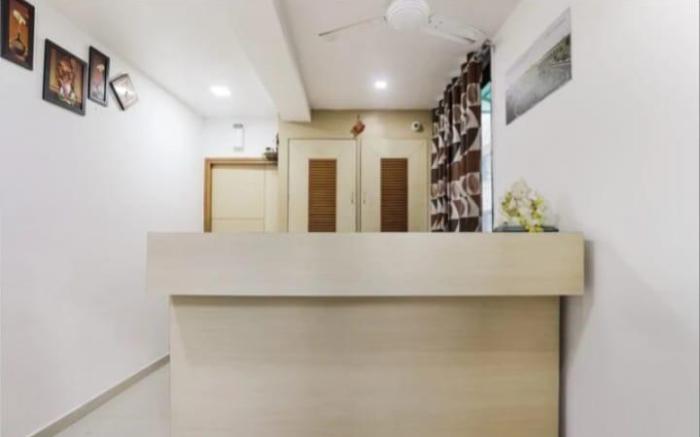 Veejay Hotel