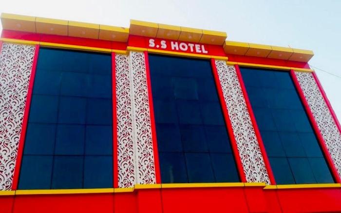 S.S.HOTEL