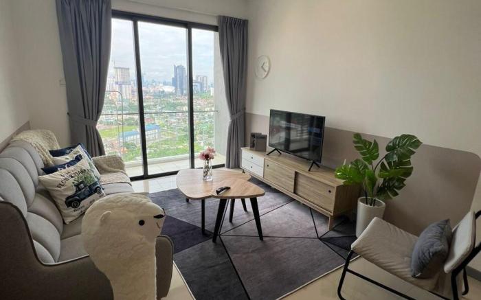 The City Edge @ United Point