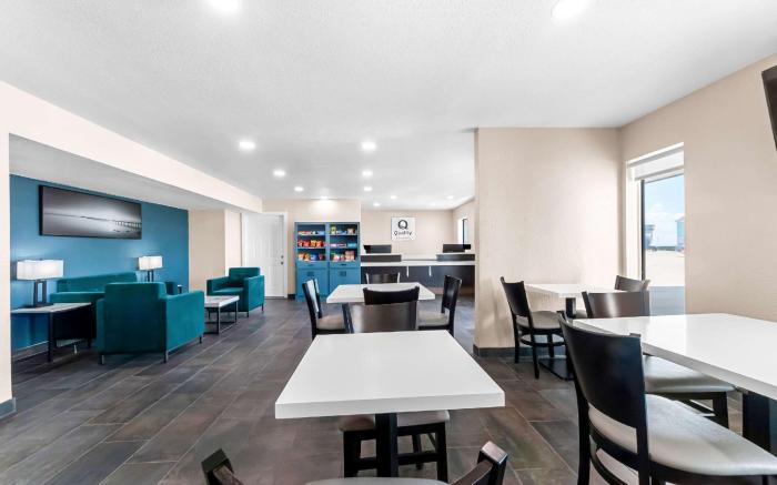 Quality Inn & Suites Port Lavaca near Lighthouse Beach