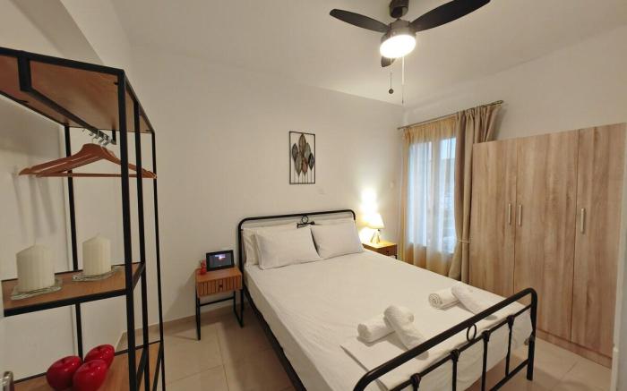 Leo's and Xerxes' place