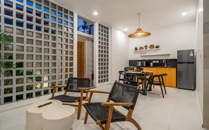 Nooky 1*Seminyak+2 BDR +Brand NEW Villa+ HUGE Pool