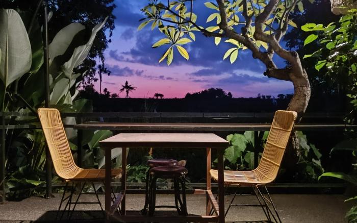 Sunset Shade Villa