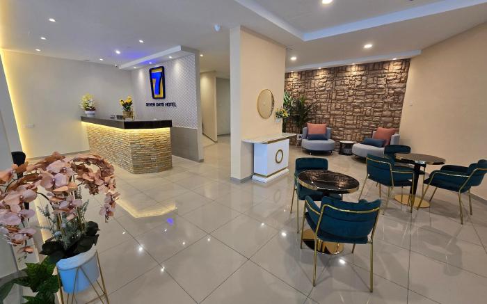 Seven Days Hotel