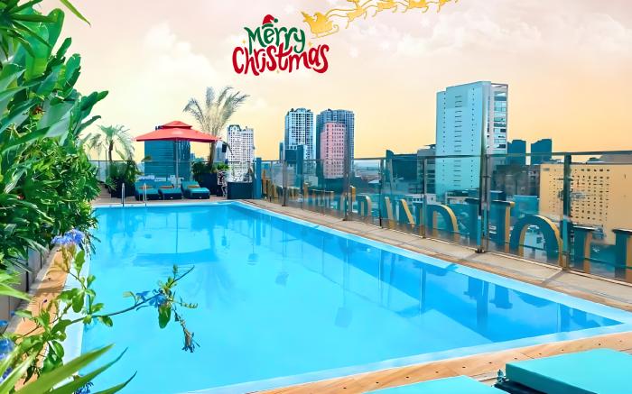 Happy Life Grand Hotel & Sky Bar