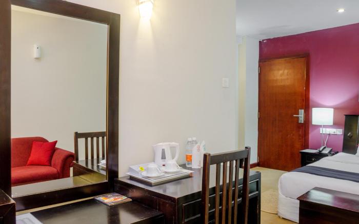 Opulent River Face Hotel