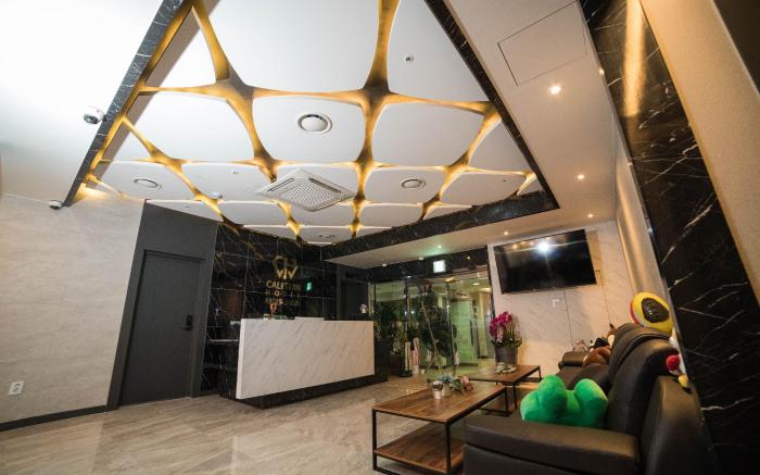 Calistar Hotel