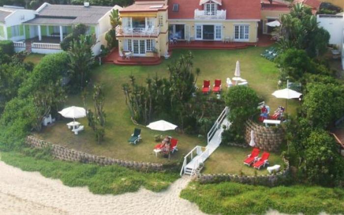 Haus am Strand - on the Beach