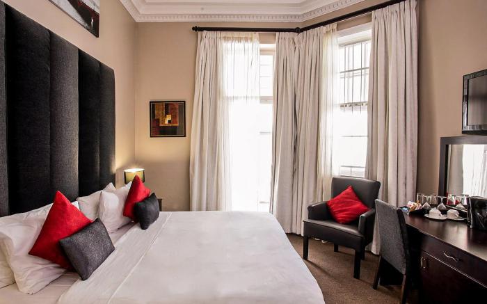 Amoris Guest House-Sea Point