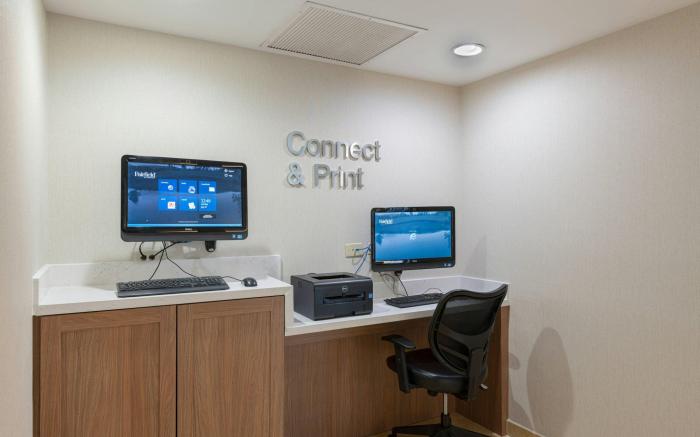 Fairfield by Marriott Inn & Suites Chicago Naperville