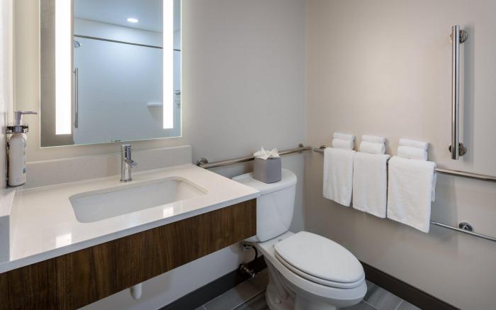 Holiday Inn Express Hotel & Suites Vineland Millville By IHG