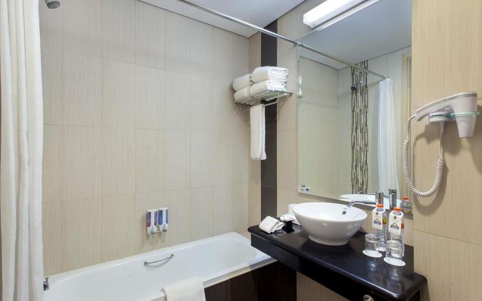 Days Hotel and Suites Jakarta Airport