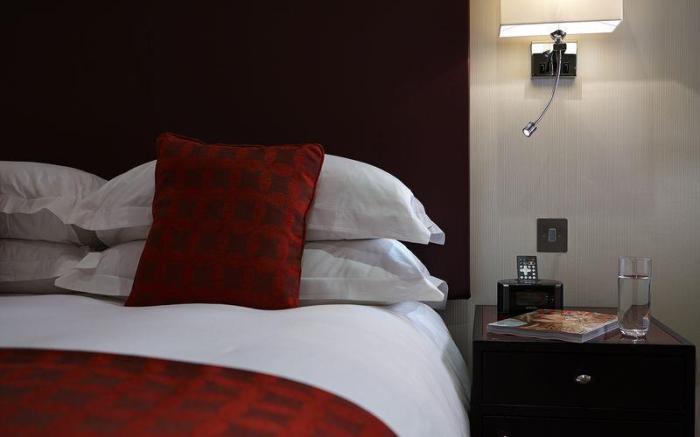 Cheval Knightsbridge Apartments