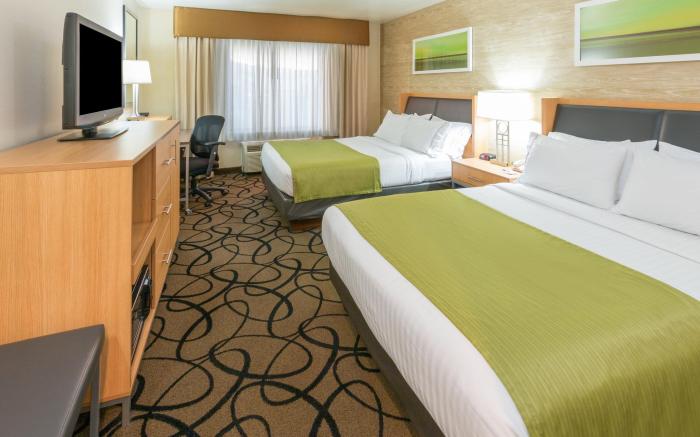 Holiday Inn Express Hotel and Suites - Henderson By IHG