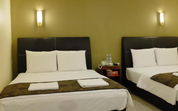 Hotel Safari Two