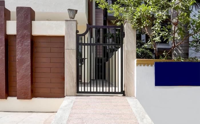 Super Collection O Sector 70 Noida