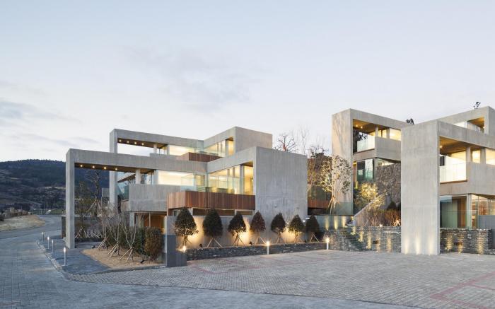 Bayhill Pool Villa