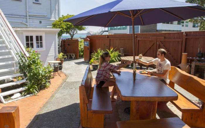 Moana Lodge