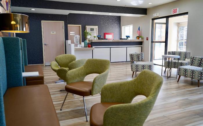 Clarion Pointe Fairborn near Wright Patterson AFB