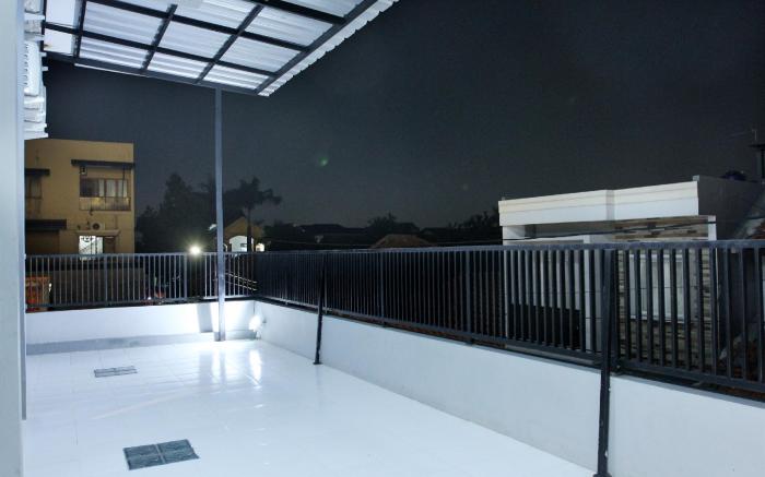 OYO 121 Rumah Ayub Syariah                                                                 
