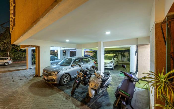 Hotel Kedari Residency