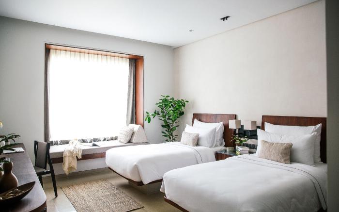 Treeline Urban Resort