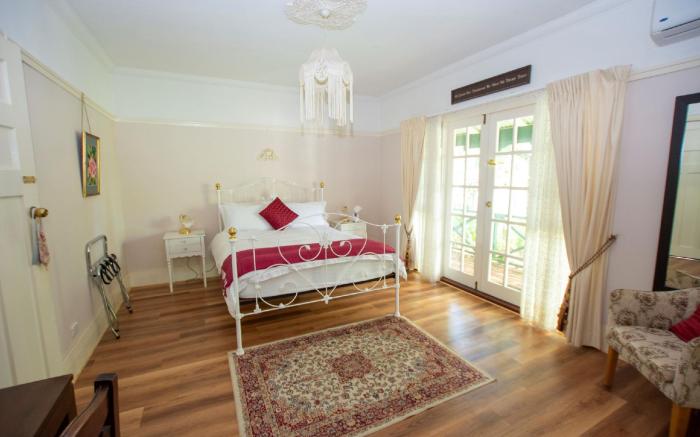 Rosebridge House Bed and Breakfast Adult Retreat