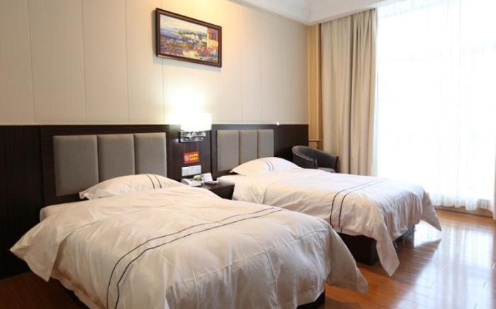 Shell Hotel Shanghai Qingpu National Convention and Exhibition Centre Xinfeng Middle Road