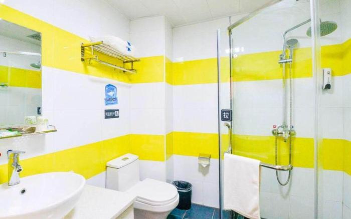 7 Days Inn Nanning Jiangnan Station Airport Bus Station