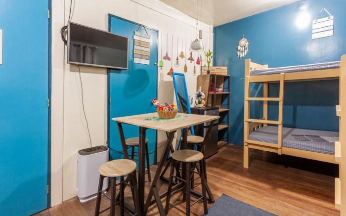 AZUL: Grove area, 2 min walk to UPLB Gate