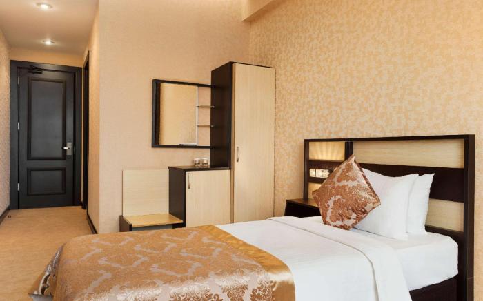 Days Hotel by Wyndham Baku