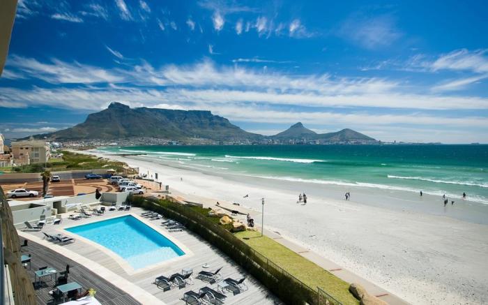 Lagoon Beach Hotel Apartments