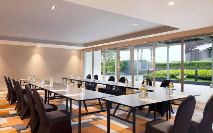 Holiday Inn & Suites Jakarta Gajah Mada By IHG