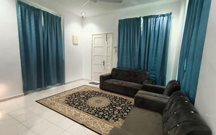 HOMESTAY BERTAM SAFAR