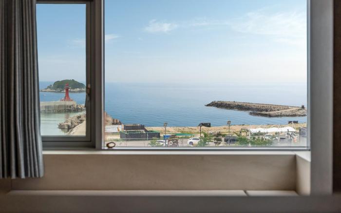 Goseong Gyeoulbada Ocean View Pension