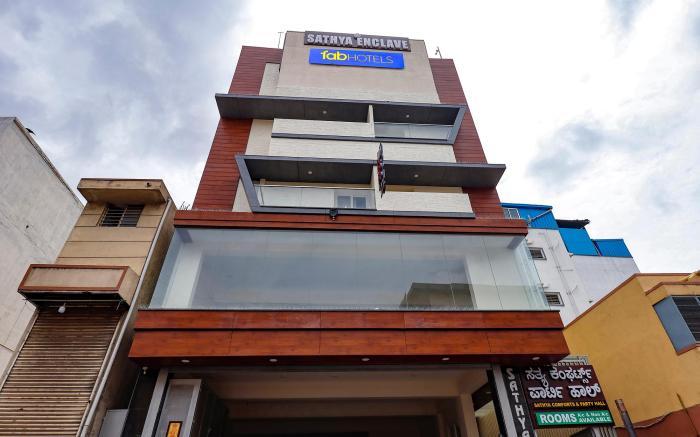 FabHotel Sathya Comforts - Nr. Commercial Street