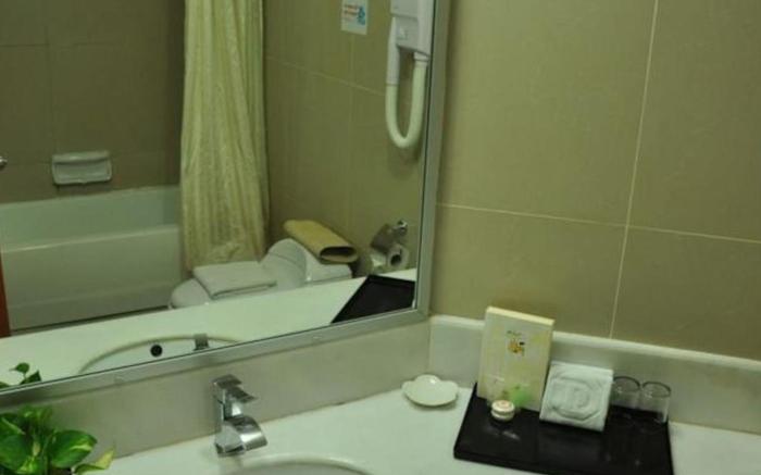 Tang Dynasty Park Hotel