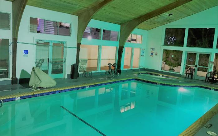 The Stargazer Inn and Suites