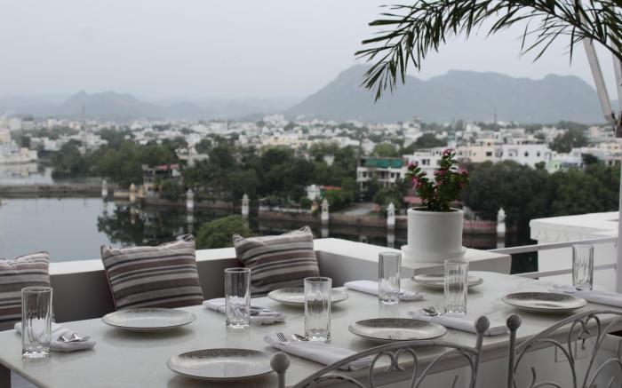 Grandrosse Boutique - Pichola Lake Facing Hotel 