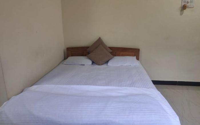 Gokul Cottage & Villa